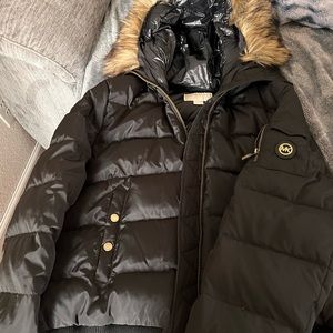 Michael Kors Faux-Fur-Trim Hooded Puffer Coat